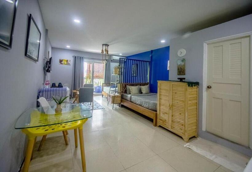 חדר דלוקס עם מרפסת, The Artist Residence