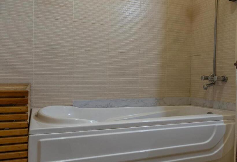 اتاق لوکس, Tiger S Nest Resort Best Resort In Paro