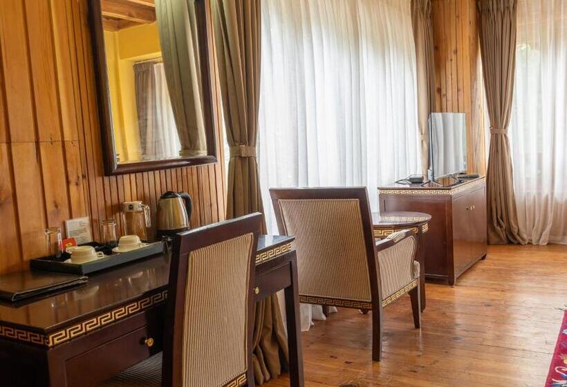 سوییت, Tiger S Nest Resort Best Resort In Paro