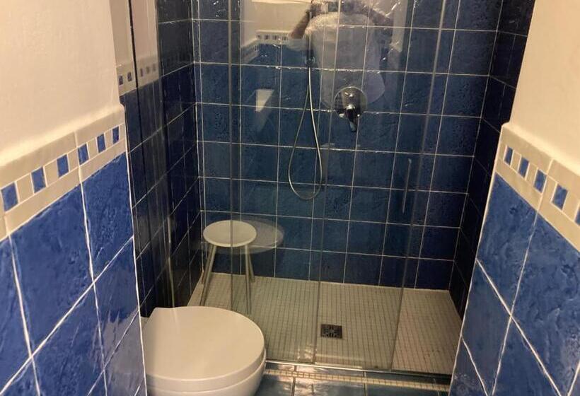 غرفة قياسية رباعية, Villa Cerelis