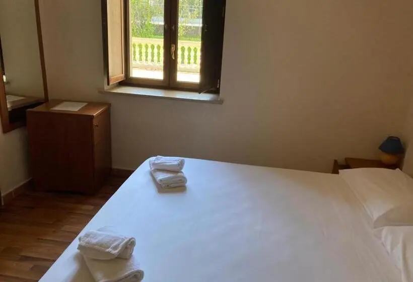 اتاق استاندارد با چشم‌انداز باغ, Villa Cerelis