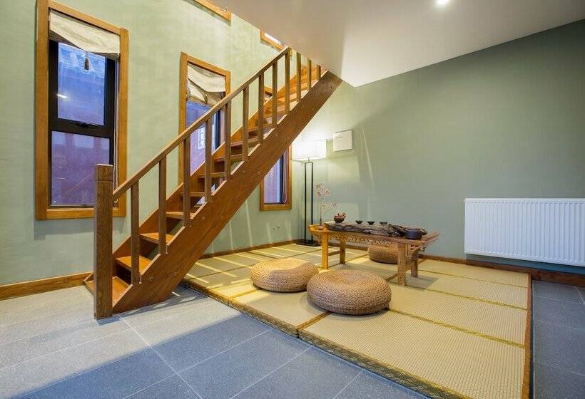 غرفة عائلية, Walden Lugu Lake Zen Retreat