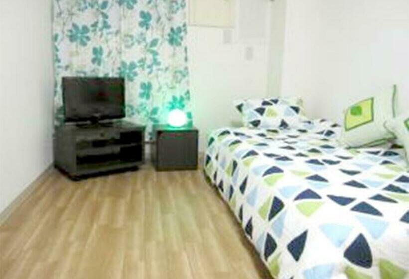 Номер Стандарт Совместная Ванная, Guest House Fukutomi  Female Only