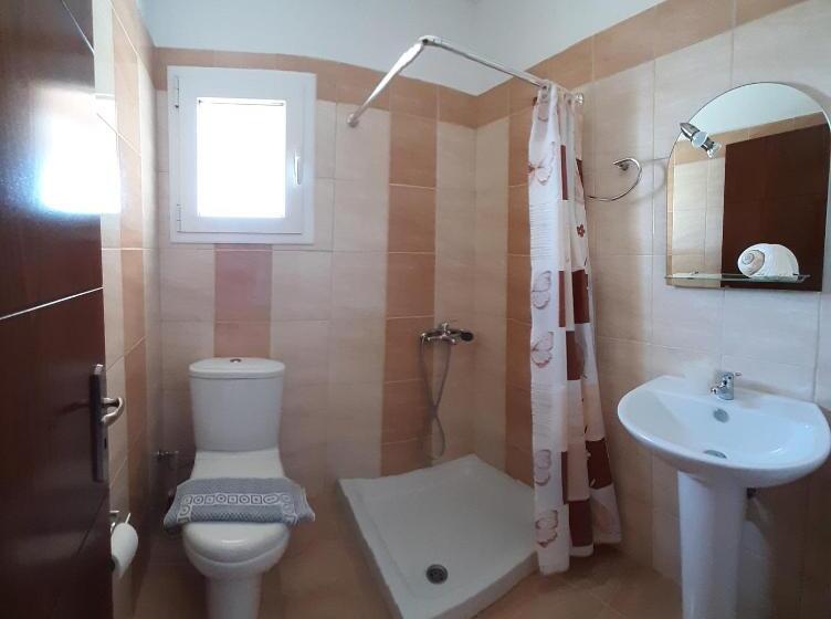 オーシャンビューのデラックストリプルルーム, Zoe's Studios