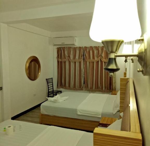 חדר משפחתי, Meaco Hotel   Anilao