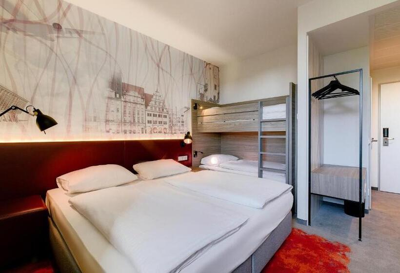 חדר סטנדרט עם מיטת קומתיים, Campanile Leipzighalle Airport