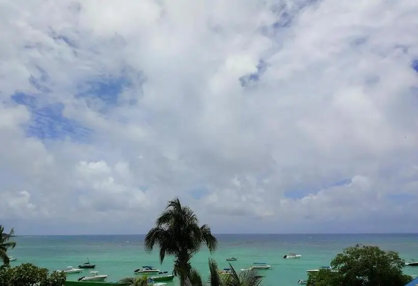 Standard Room with Balcony Side Sea View, Easy Stay Residence