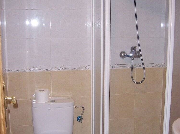 غرفة قياسية ثلاثية, Hostal San Marcos Ii