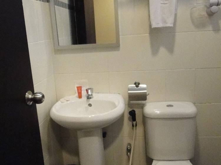 이코노미 룸, Sadong 88