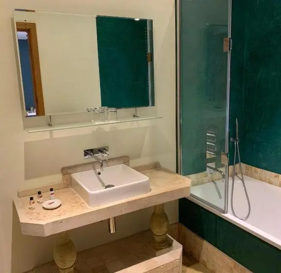 スーペリアールーム, The Lodge At Hemingford Grey House