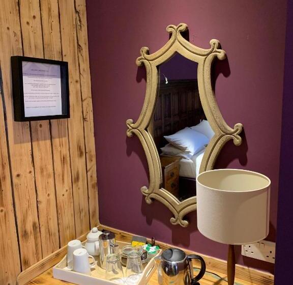 스탠다드 룸 킹사이즈 침대, The Lodge At Hemingford Grey House