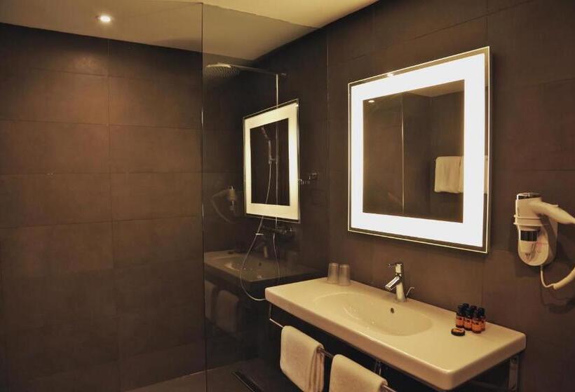 חדר סטנדרט נוף לים, Novotel Mohammedia