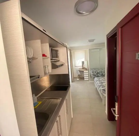 オーシャンビューデラックスルームバルコニー付き, Elpiniki Luxury Rooms