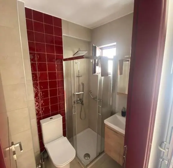 片側に海が見えるデラックスルーム, Elpiniki Luxury Rooms