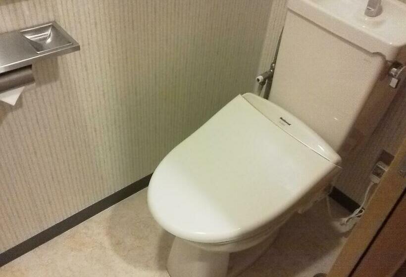 חדר סטנדרט, Nanaeyae