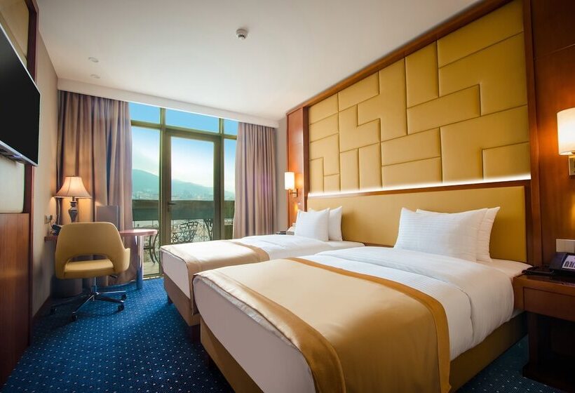 اتاق استاندارد, New Tiflis