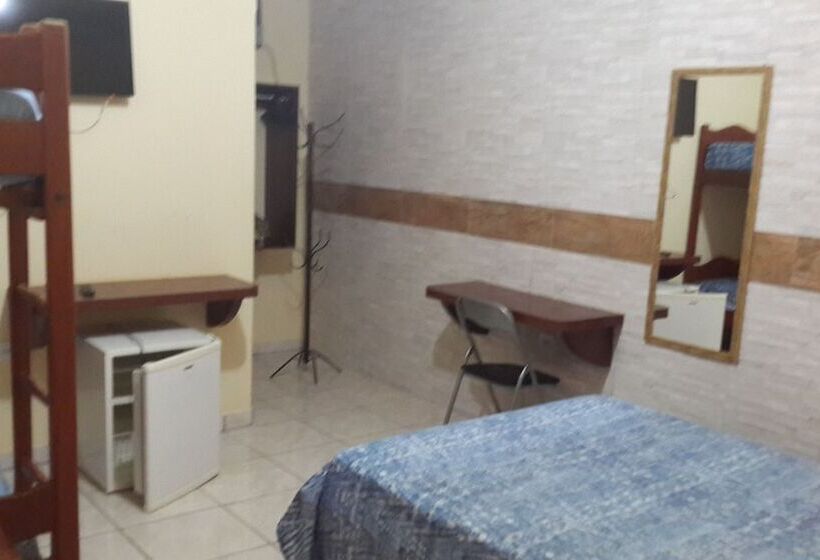 家庭间, Pousada Paraiso