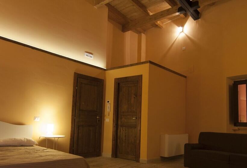 غرفة قياسية, Palazzo Moccia