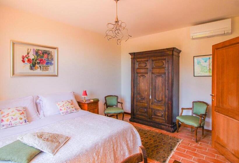 デラックスビラの１ベッドルーム, Agriturismo Boschi Di Montecalvi