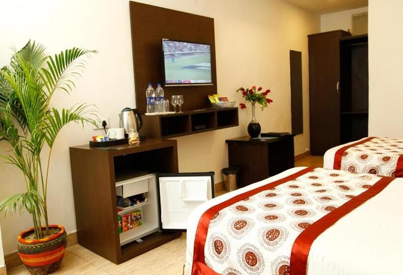 חדר סטנדרט, M B Greens Clarks Inn