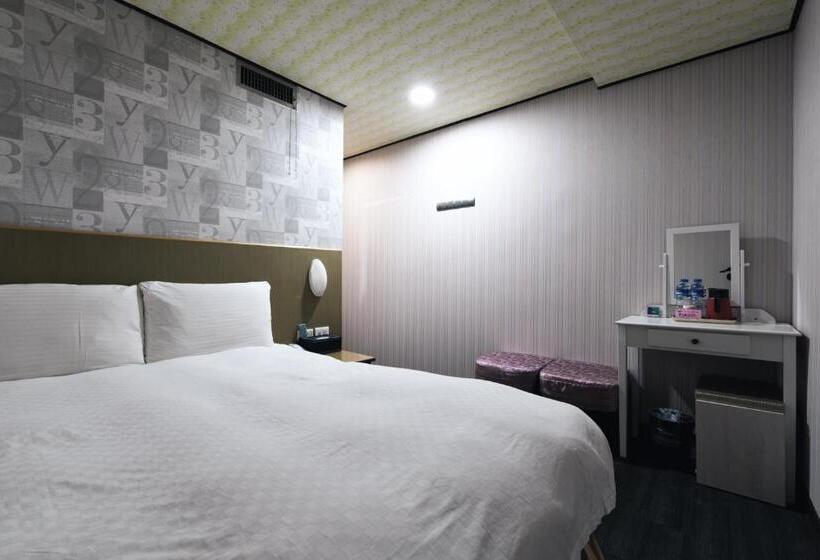 اتاق استاندارد, Sofu