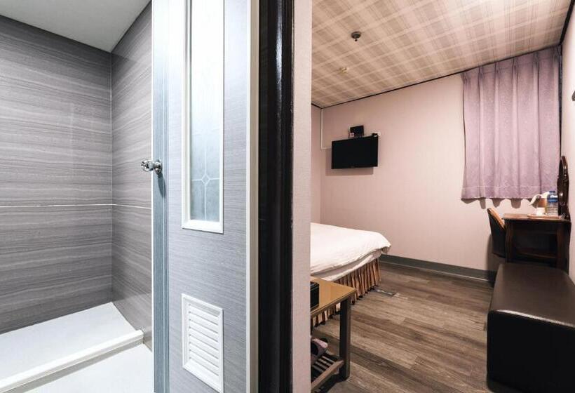 اتاق استاندارد, Sofu