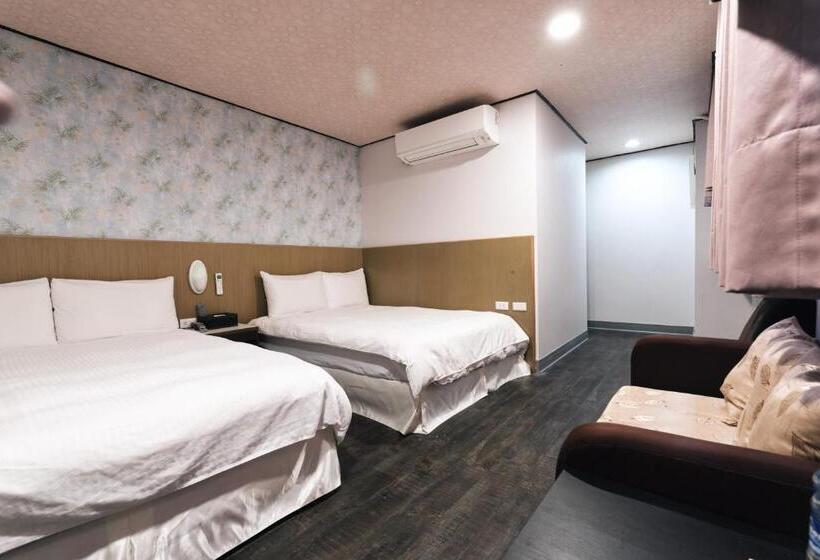 اتاق لوکس چهار تخته, Sofu