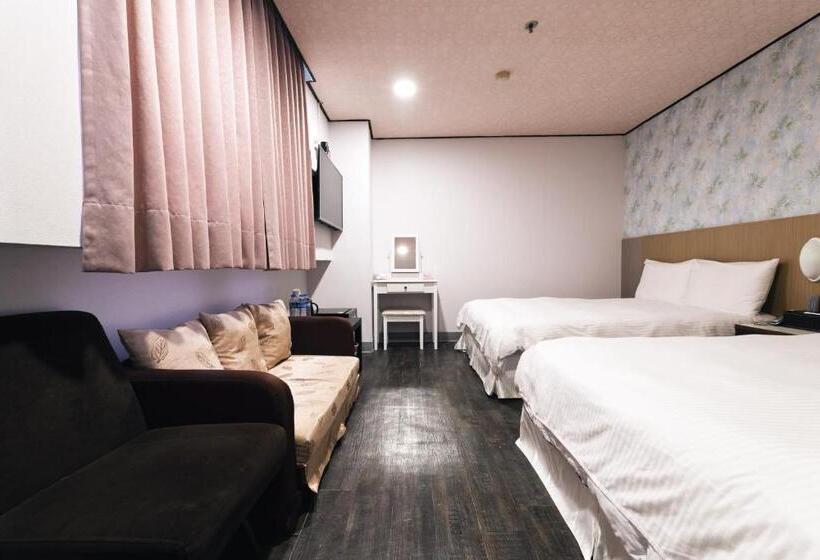 اتاق لوکس چهار تخته, Sofu