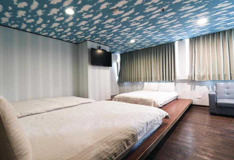 سوئیت جونیور خانوادگی, Sofu