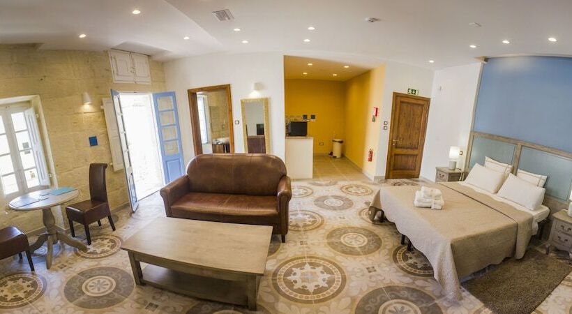مجموعه ویستا شهر, Casa Azzopardi Suites