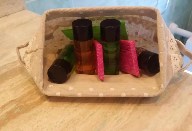 Номер Стандарт, Guest House Park Valmontone