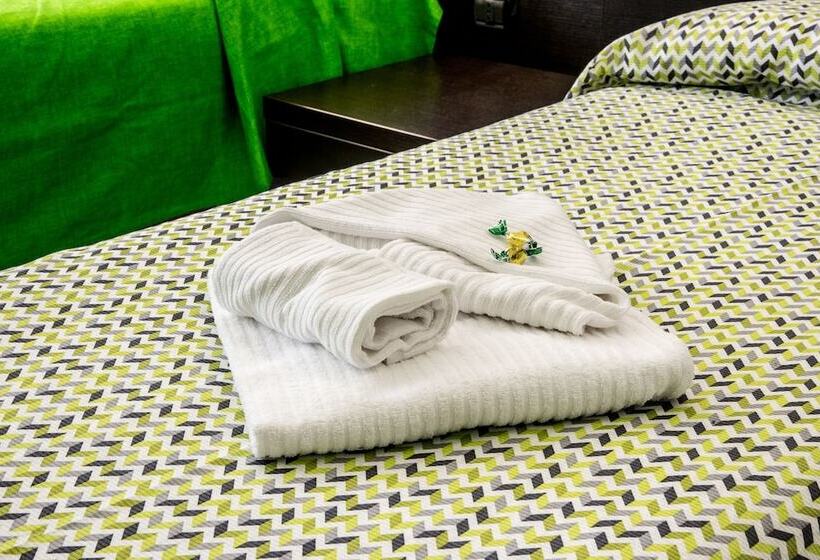 Четырехместный Номер Стандарт, Guest House Park Valmontone