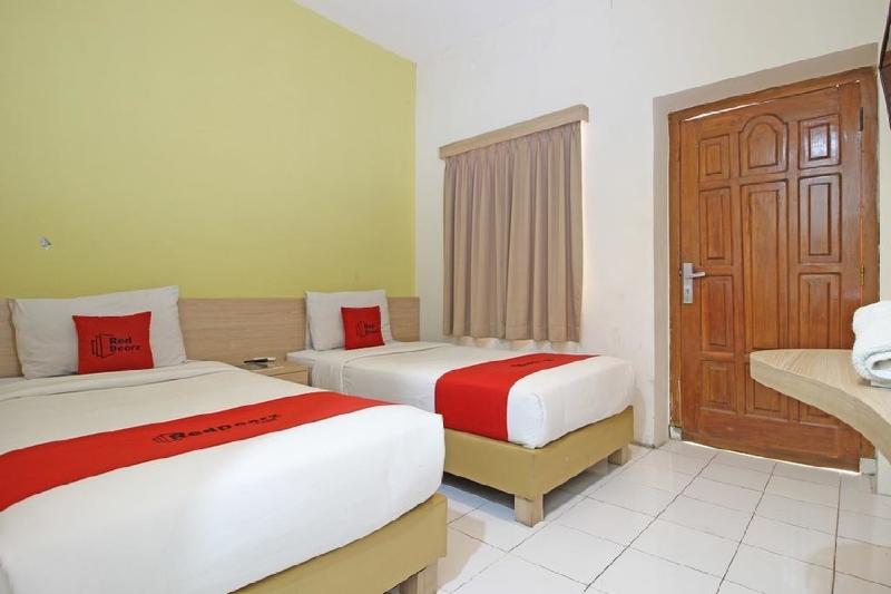 Номер Стандарт, Reddoorz Plus @ Slamet Riyadi