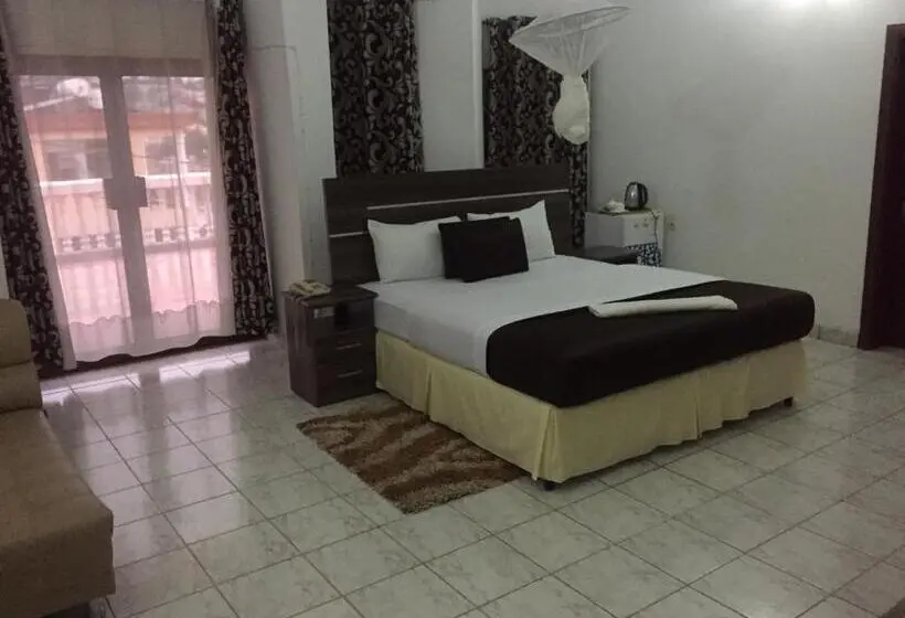 Deluxe Suite King Bed, Romalo Hotel & Apartments