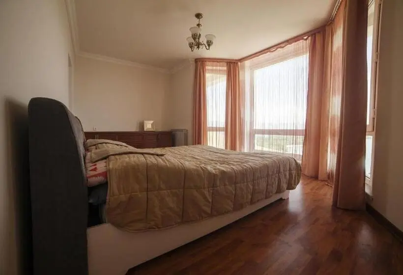 ویلای یک اتاق خوابه با استخر شنا, Sevan Villa