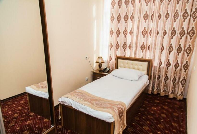 Habitació Estàndard Individual Bany Compartit, Art