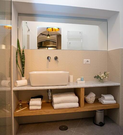 اتاق استاندارد, Bellamania B&b