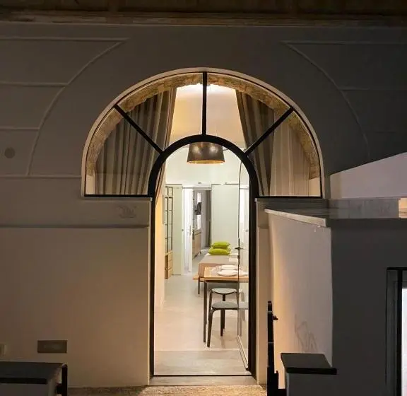 デラックストリプルルーム, Bellamania B&b
