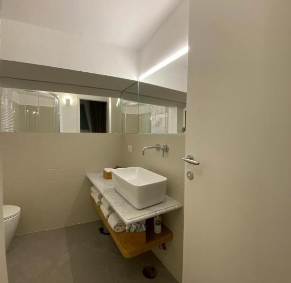 اتاق عادی, Bellamania B&b