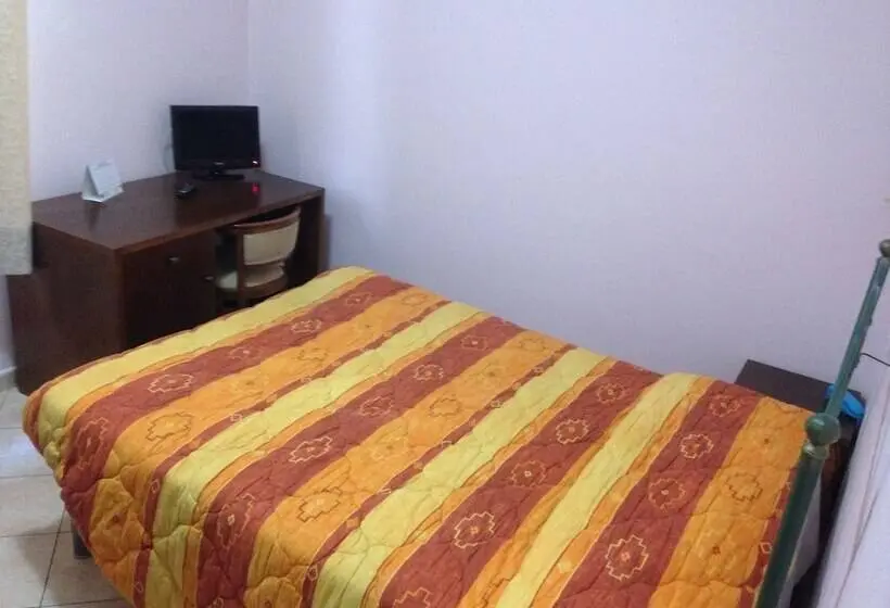 スタンダードルーム, Albergo Ristorante Pizzeria La Bocca Di Bacco