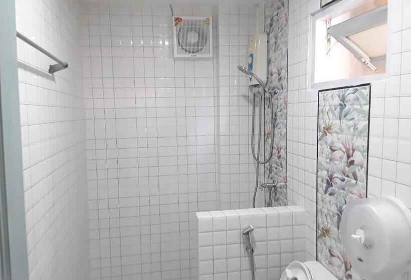 بنجلو سوبيريور, Barbados Terrace