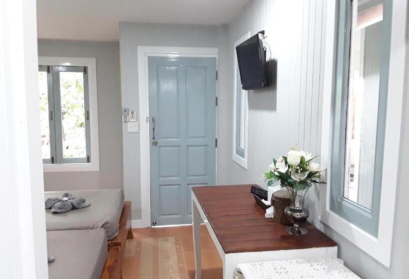 غرفة ديلوكس ثلاثية, Barbados Terrace