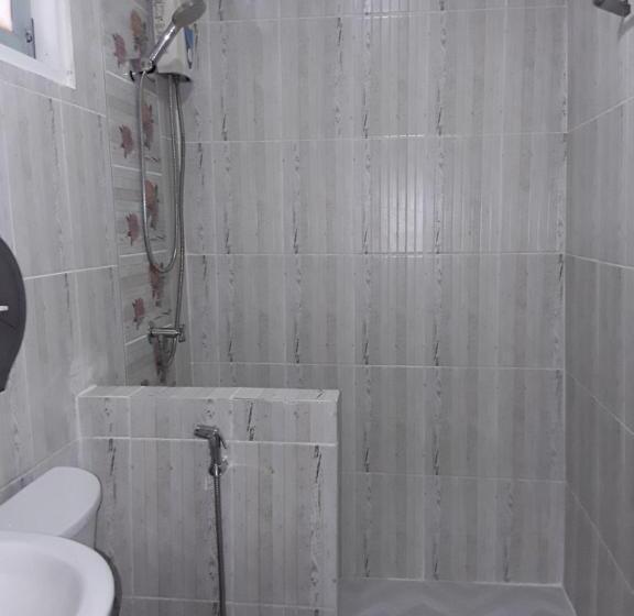 بنجلو ديلوكس, Barbados Terrace