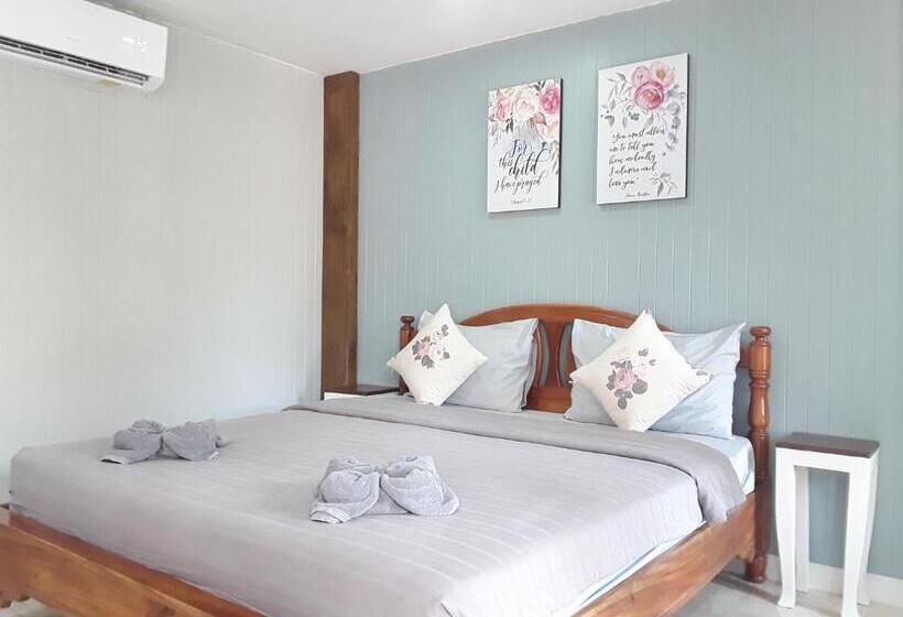 بنجلو ديلوكس, Barbados Terrace