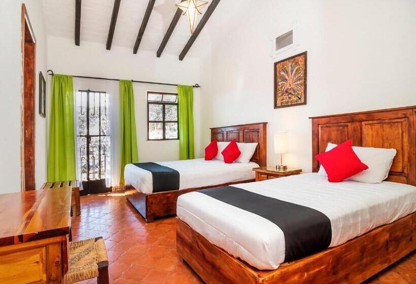 اتاق کلاسیک سه تخته, Cielito Lindo, Taxco