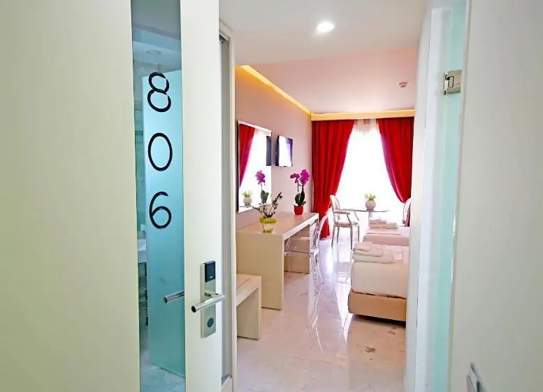 اتاق لوکس یک تخته, Palace Vlore