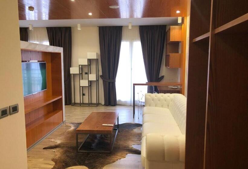 סוויטת סופריור, Palace Vlore