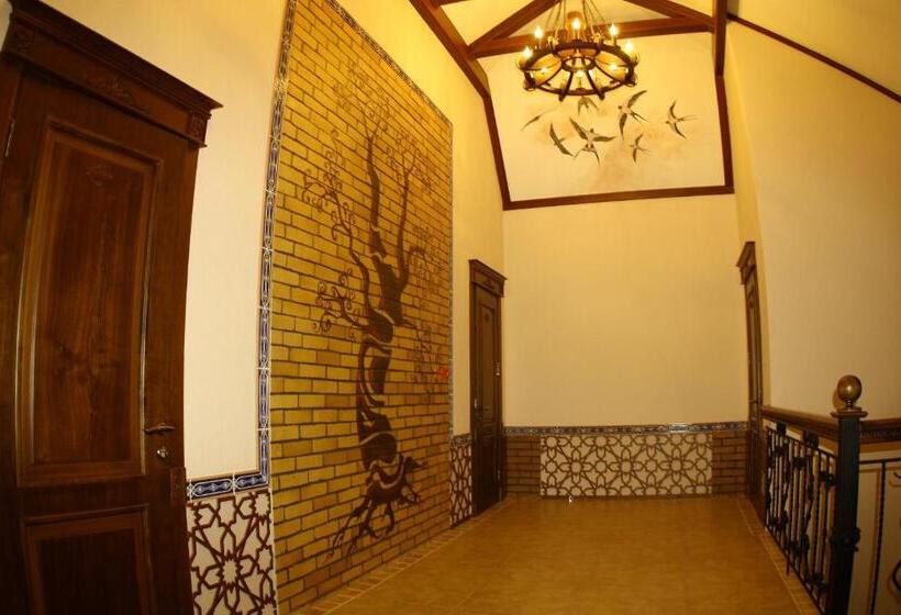 غرفة قياسية, Platan