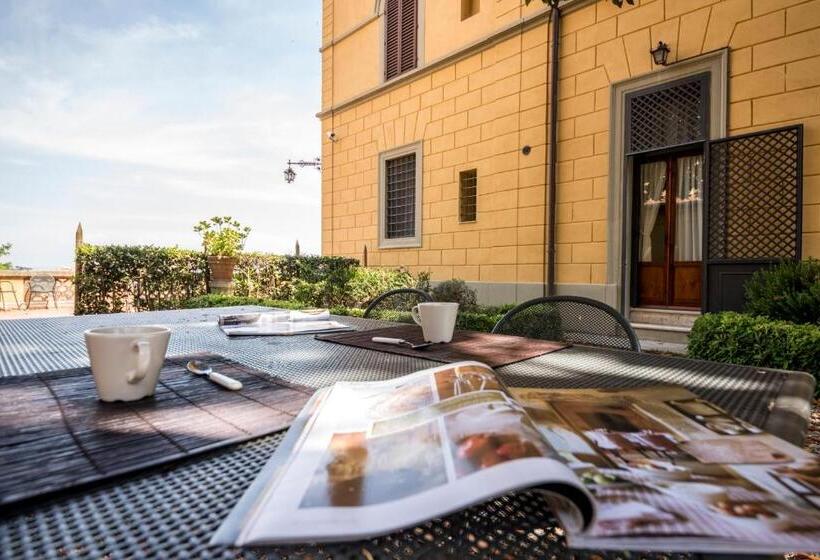 带共用浴室的标准房间, Villa Socini