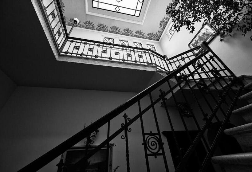 套房, Villa Socini